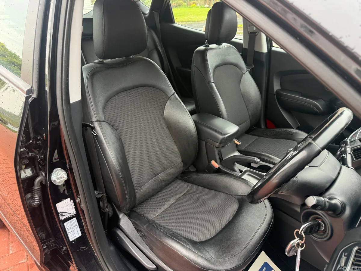 Hyundai ix35 SUV, Diesel, 2015, Black