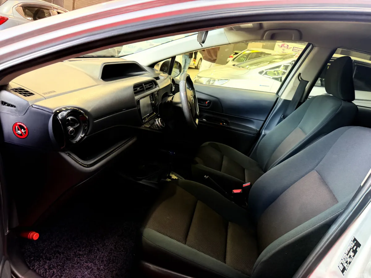 Toyota Aqua Hatchback, Petrol Hybrid, 2017, Silver