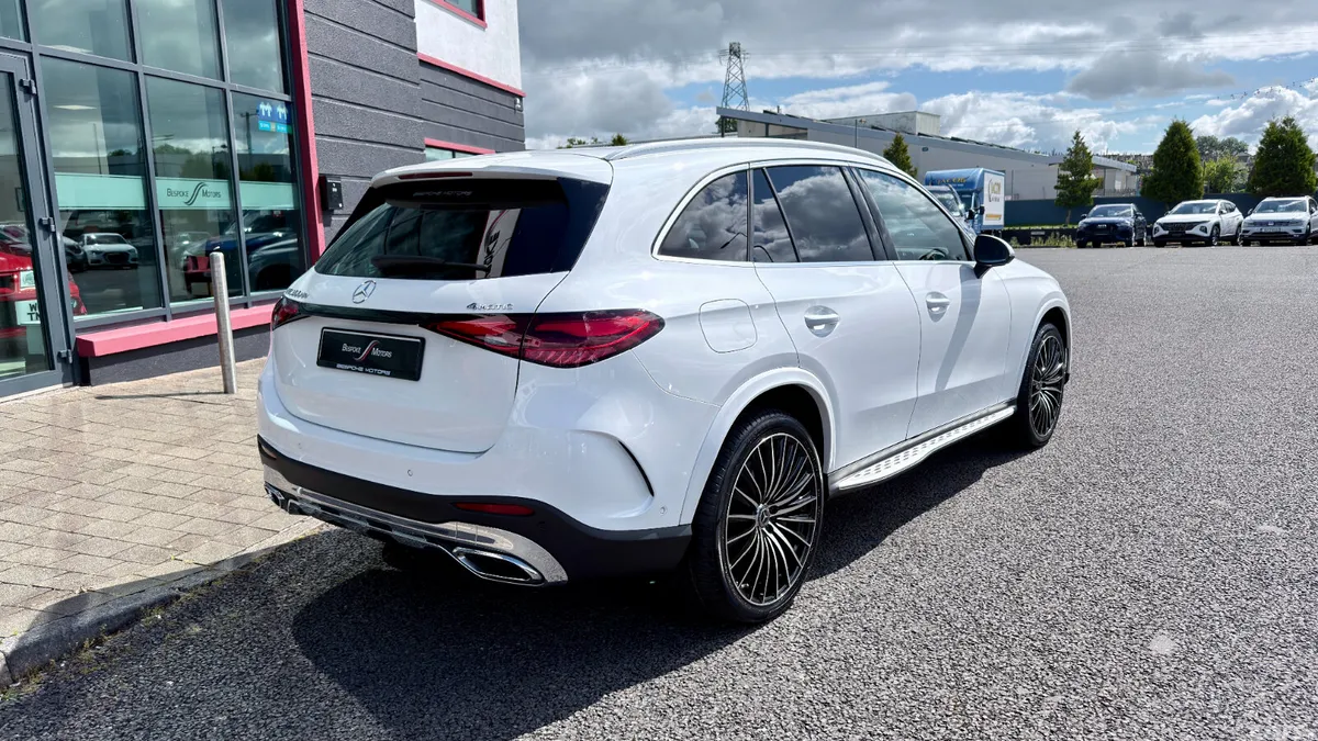 Mercedes-Benz GLC SUV, Diesel Plug-in Hybrid, 2023, White
