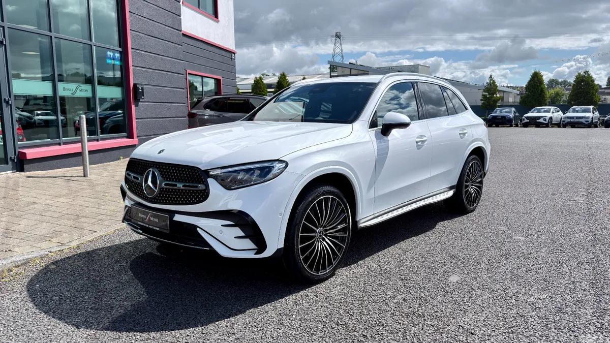 Mercedes-Benz GLC SUV, Diesel Plug-in Hybrid, 2023, White