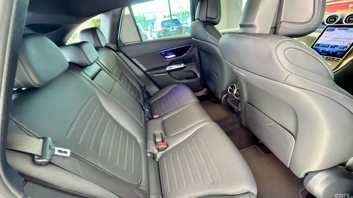 Mercedes-Benz GLC SUV, Diesel Plug-in Hybrid, 2023, White