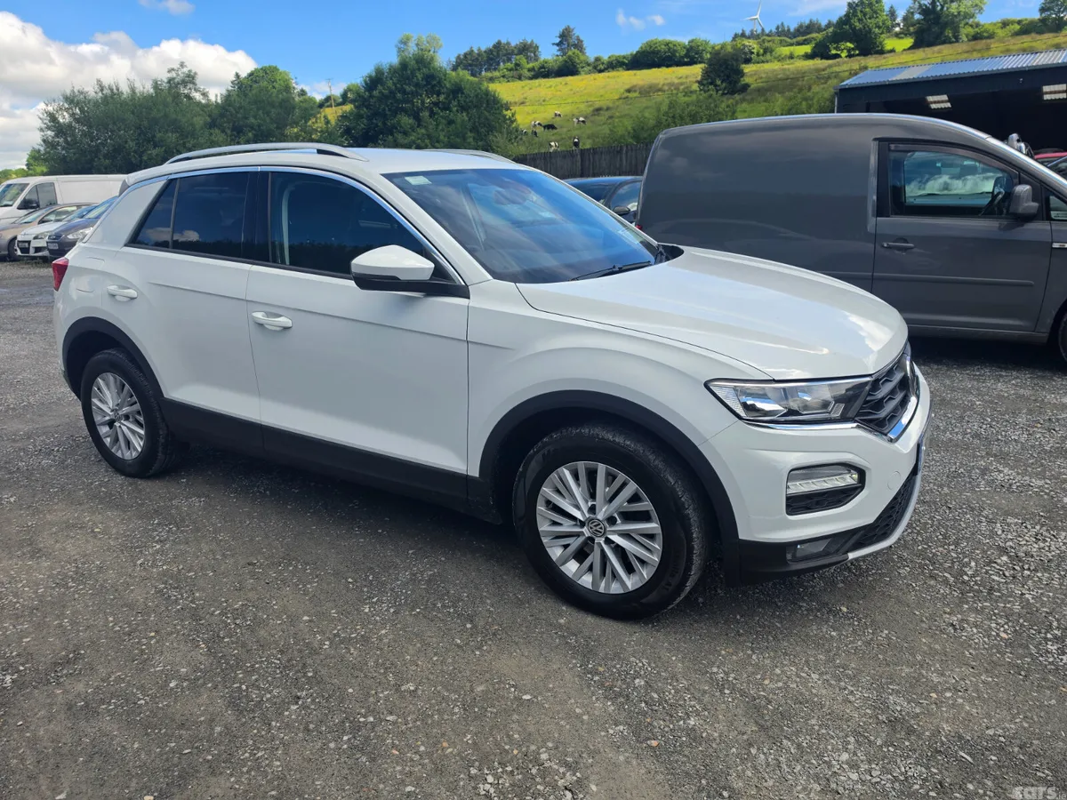 Volkswagen T-Roc SUV, Diesel, 2018, White
