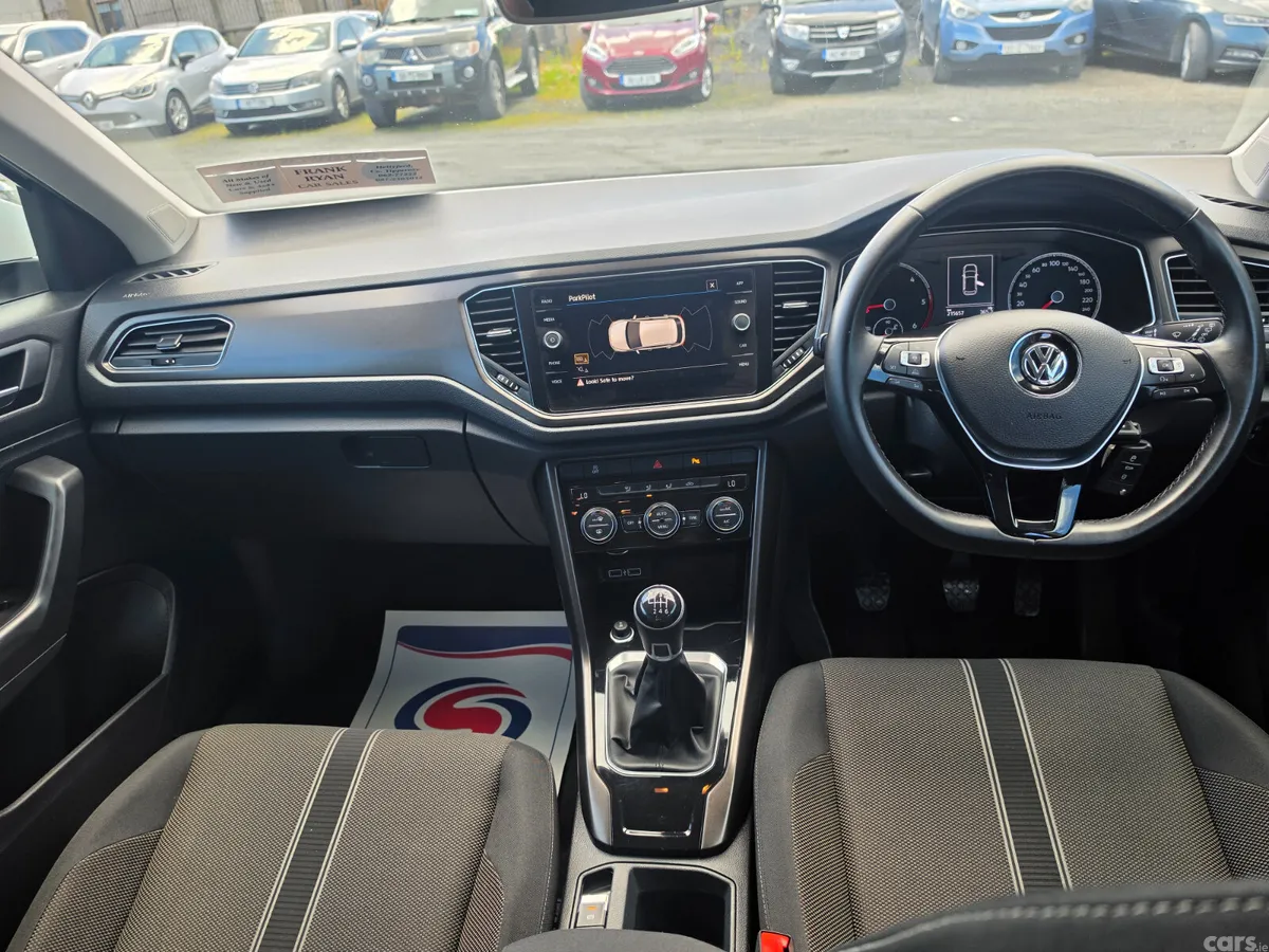 Volkswagen T-Roc SUV, Diesel, 2018, White