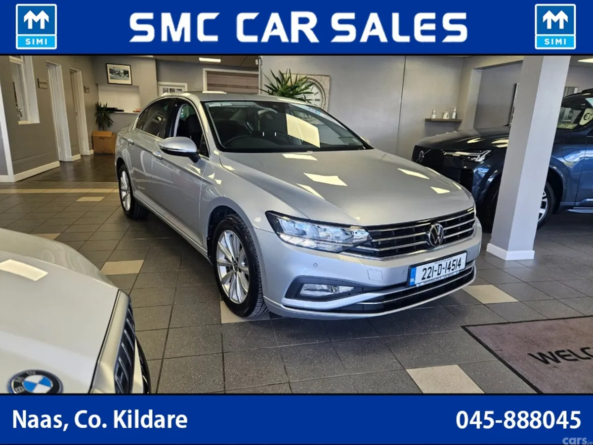Volkswagen Passat Saloon, Diesel, 2022, Grey