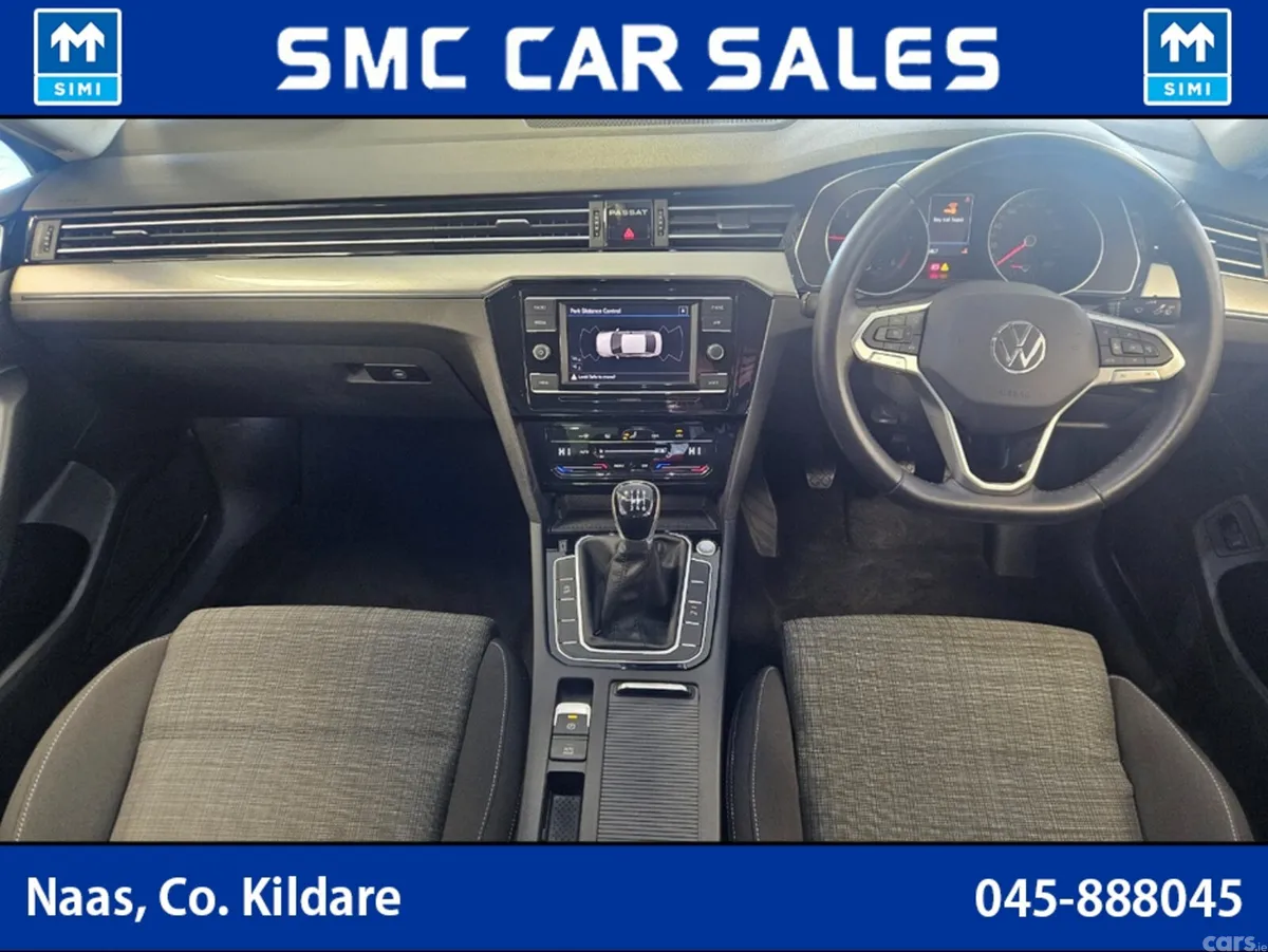 Volkswagen Passat Saloon, Diesel, 2022, Grey