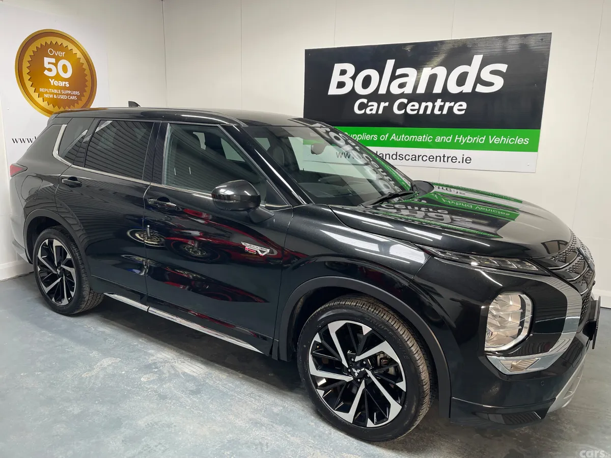 Mitsubishi Outlander SUV, Petrol Plug-in Hybrid, 2022, Black