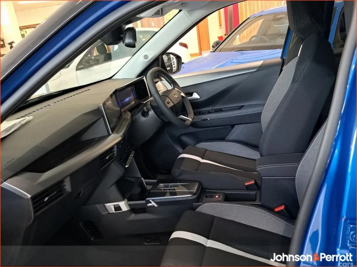 Opel Frontera SUV, Electric, 2026, Blue