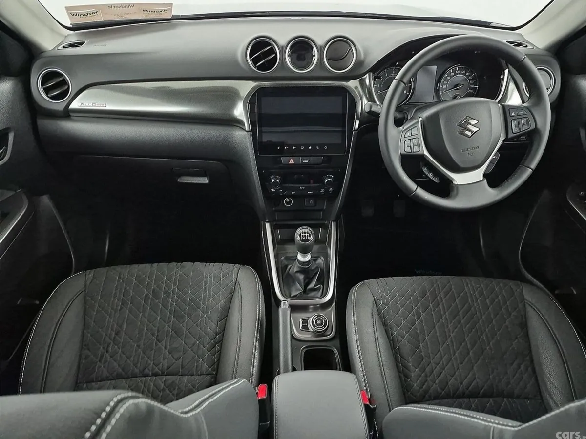 Suzuki Vitara SUV, Petrol Hybrid, 2026, Black