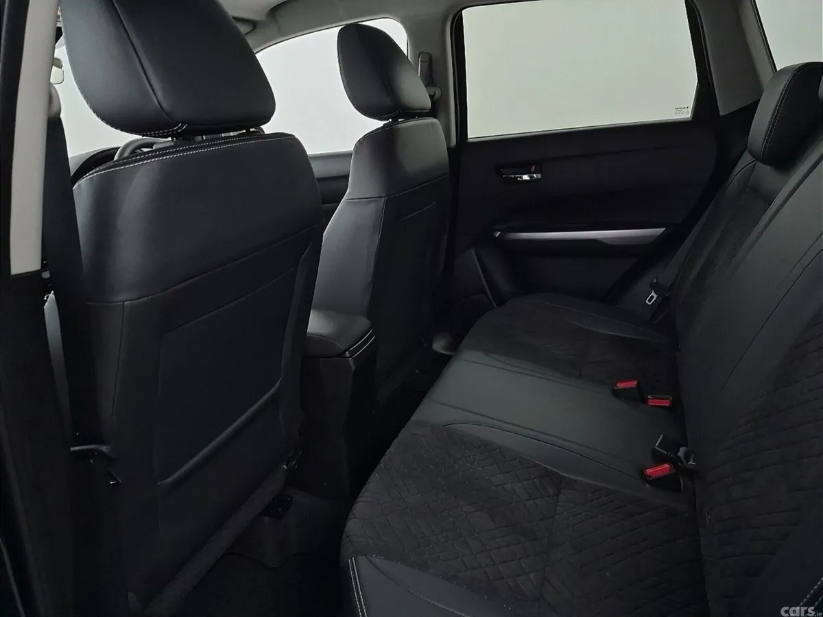 Suzuki Vitara SUV, Petrol Hybrid, 2026, Black