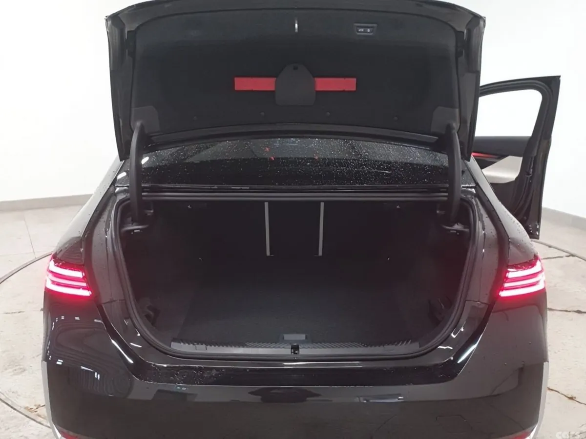 BMW i5 Saloon, Electric, 2025, Black