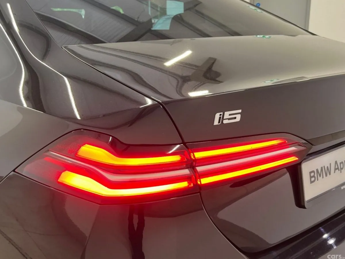 BMW i5 Saloon, Electric, 2025, Black
