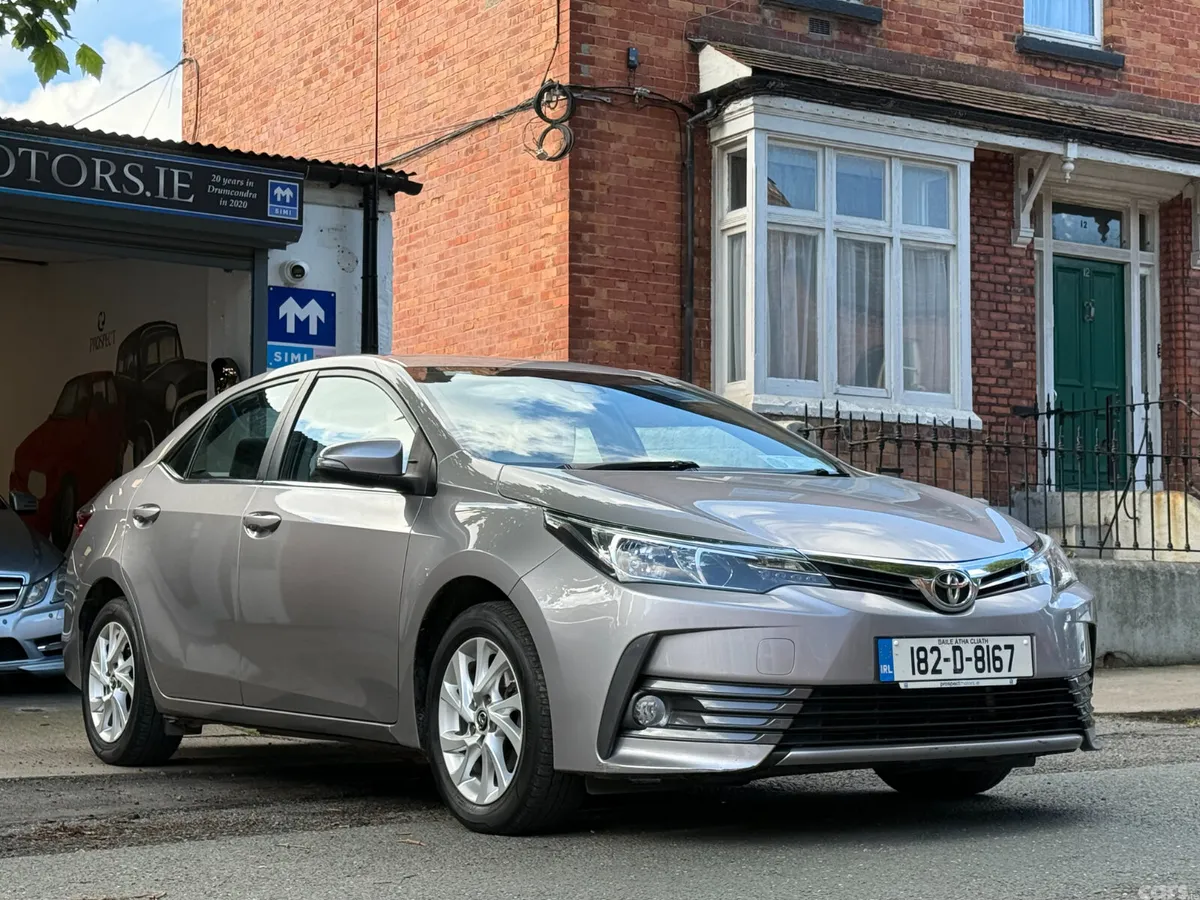 Toyota Corolla Saloon, Petrol, 2018, Grey