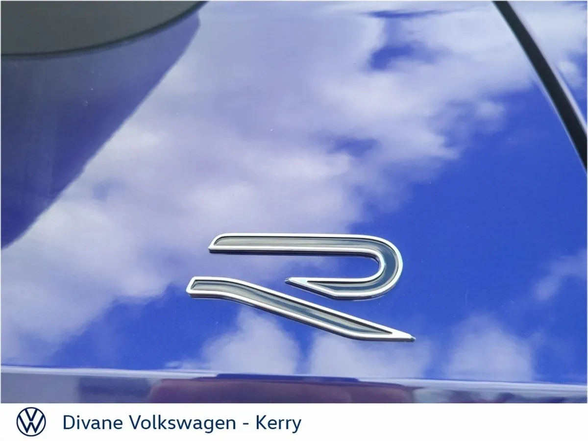 Volkswagen Tayron SUV, Petrol Plug-in Hybrid, 2027, Purple