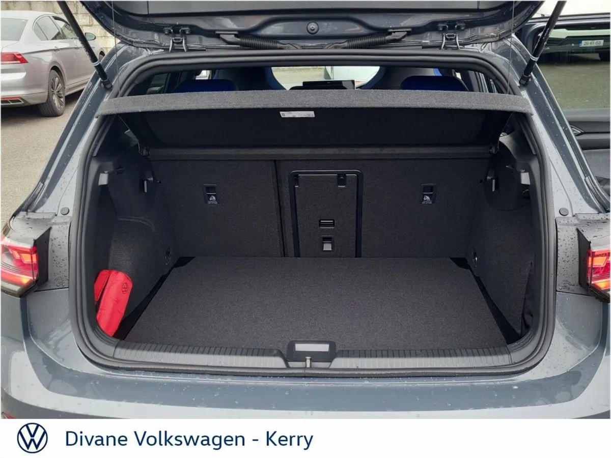 Volkswagen Golf Hatchback, Petrol, 2027, Grey