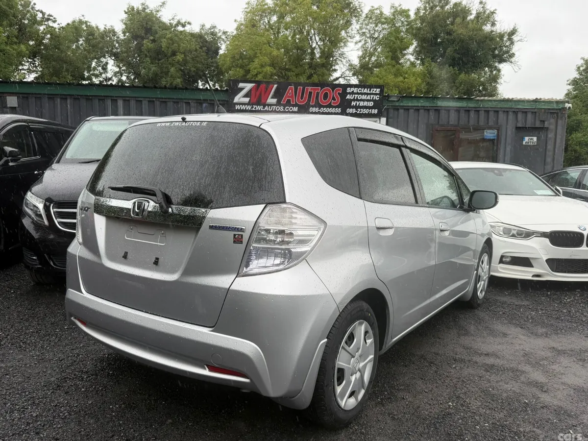Honda Fit Hatchback, Petrol Hybrid, 2011, White