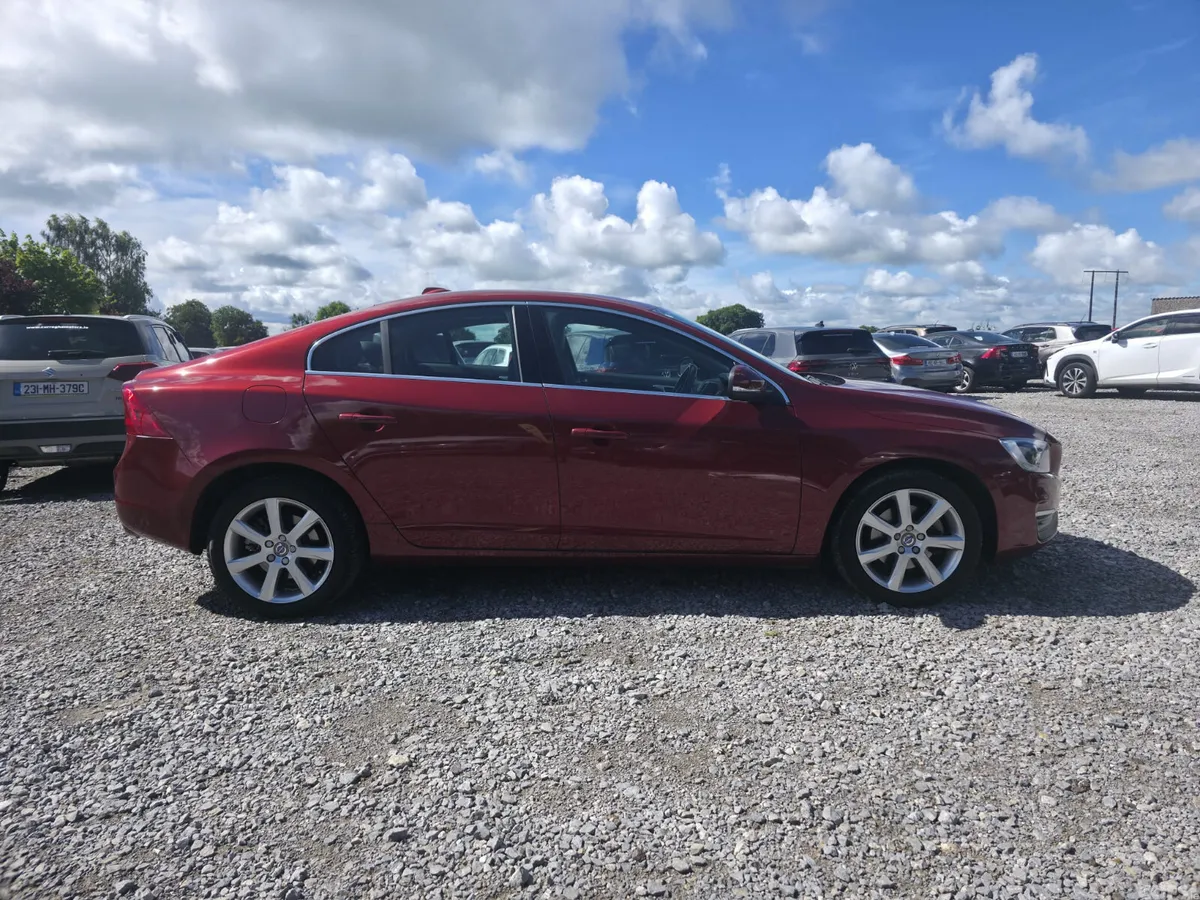 Volvo S60 Saloon, Diesel, 2017, Red