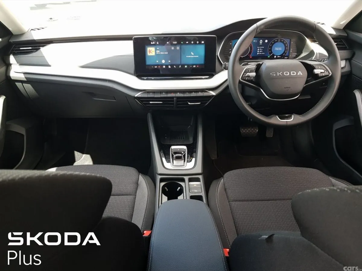Skoda Octavia Estate, Diesel, 2026, Black