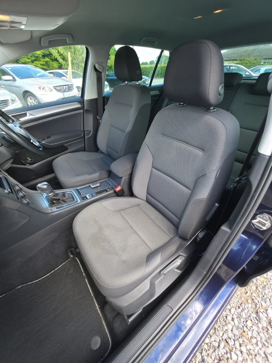 Volkswagen Golf Hatchback, Petrol, 2016, Blue