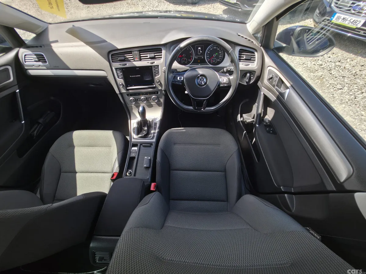 Volkswagen Golf Hatchback, Petrol, 2016, Blue