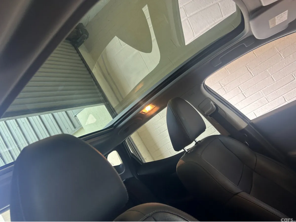 Nissan Qashqai MPV, Petrol, 2017, Grey