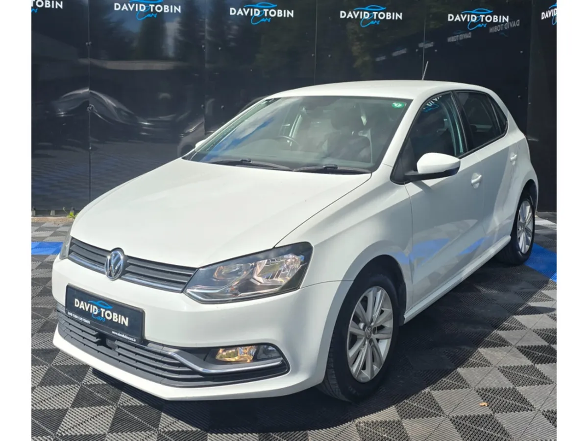 Volkswagen Polo Hatchback, Petrol, 2017, White