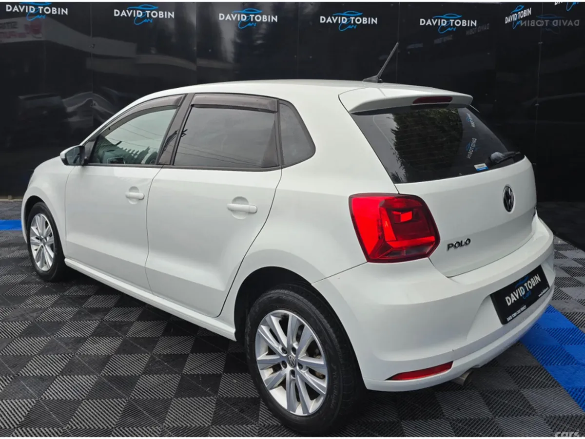 Volkswagen Polo Hatchback, Petrol, 2017, White