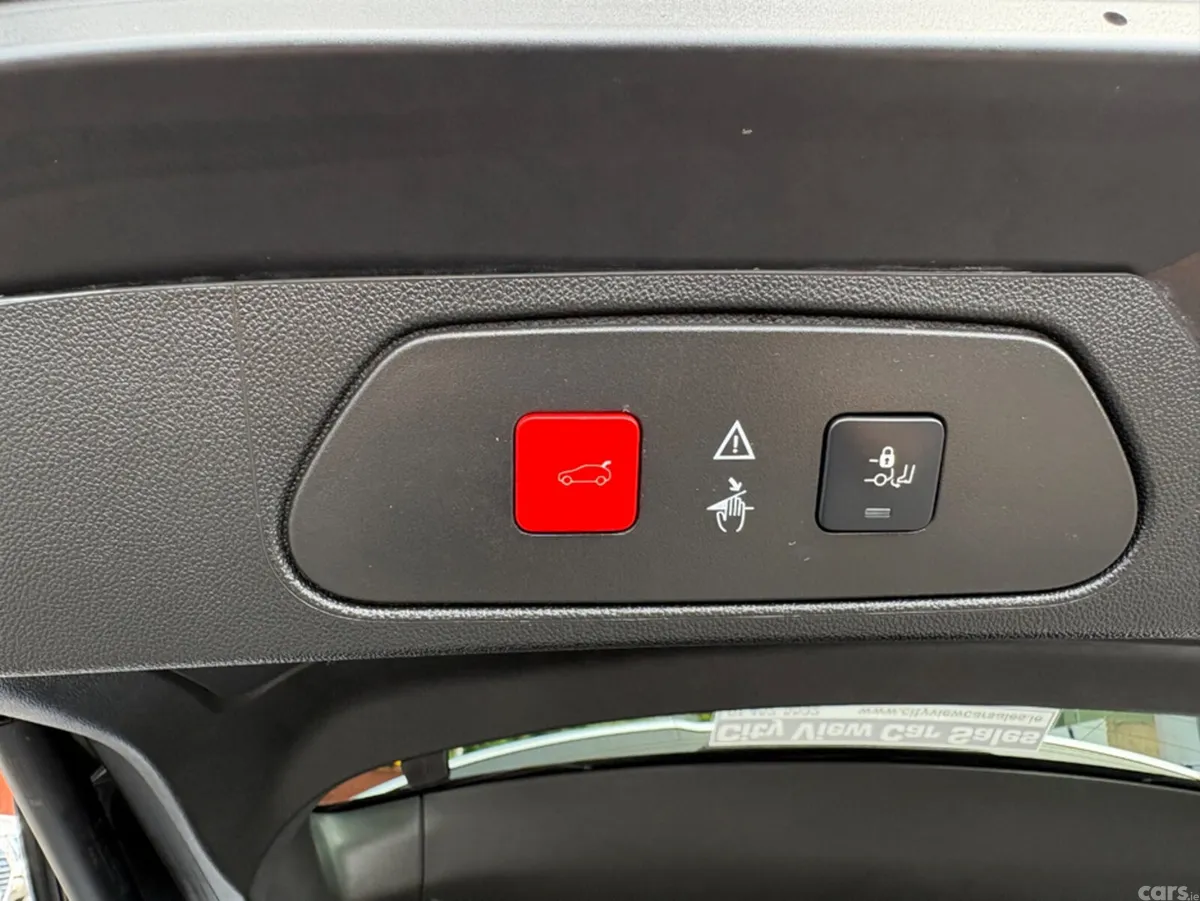 Opel Grandland X SUV, Diesel, 2019, Grey