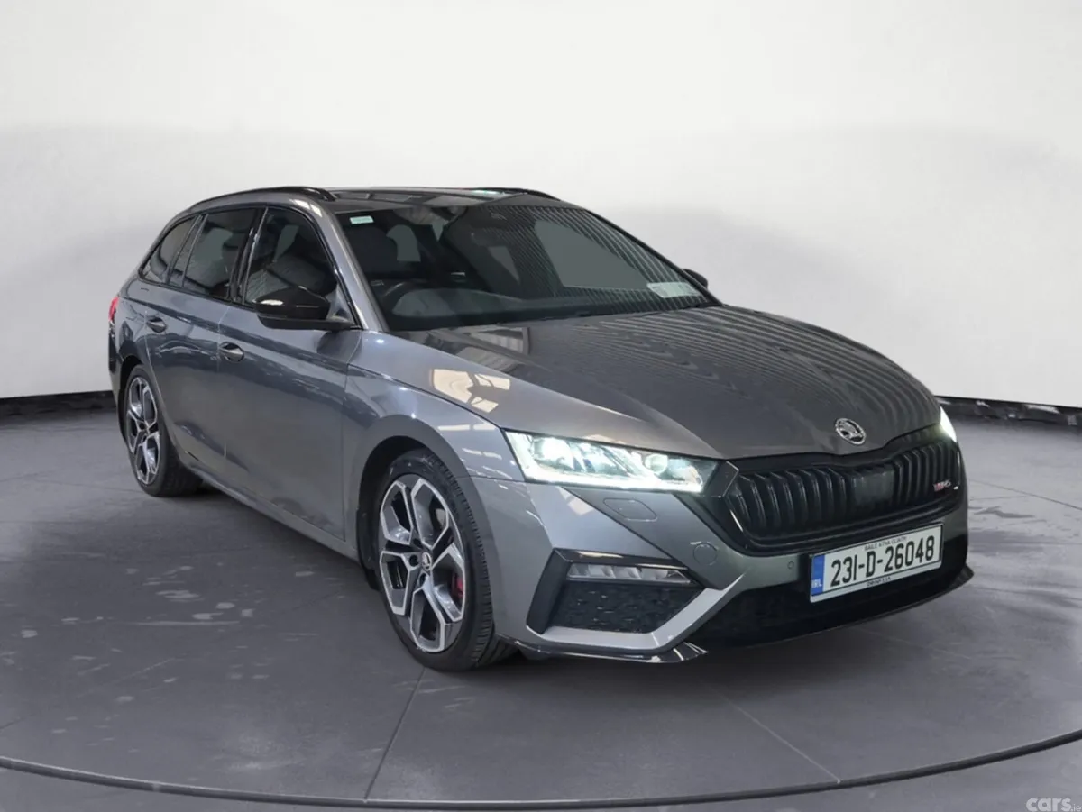 Skoda Octavia Estate, Diesel, 2023, Grey