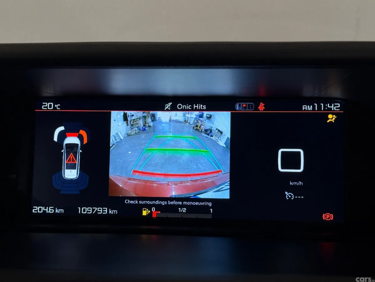 Citroen C4 Hatchback, Diesel, 2021, Red