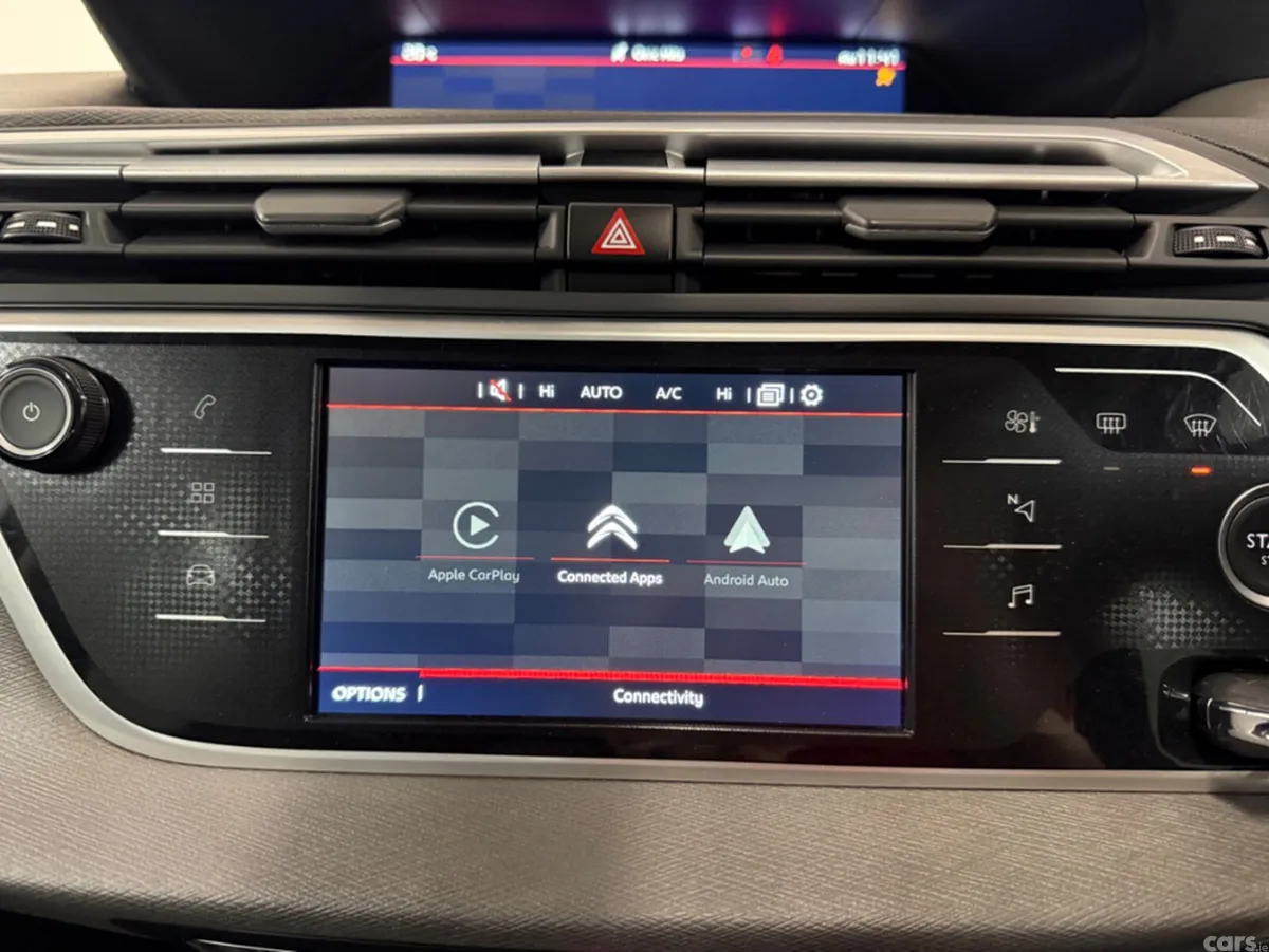 Citroen C4 Hatchback, Diesel, 2021, Red