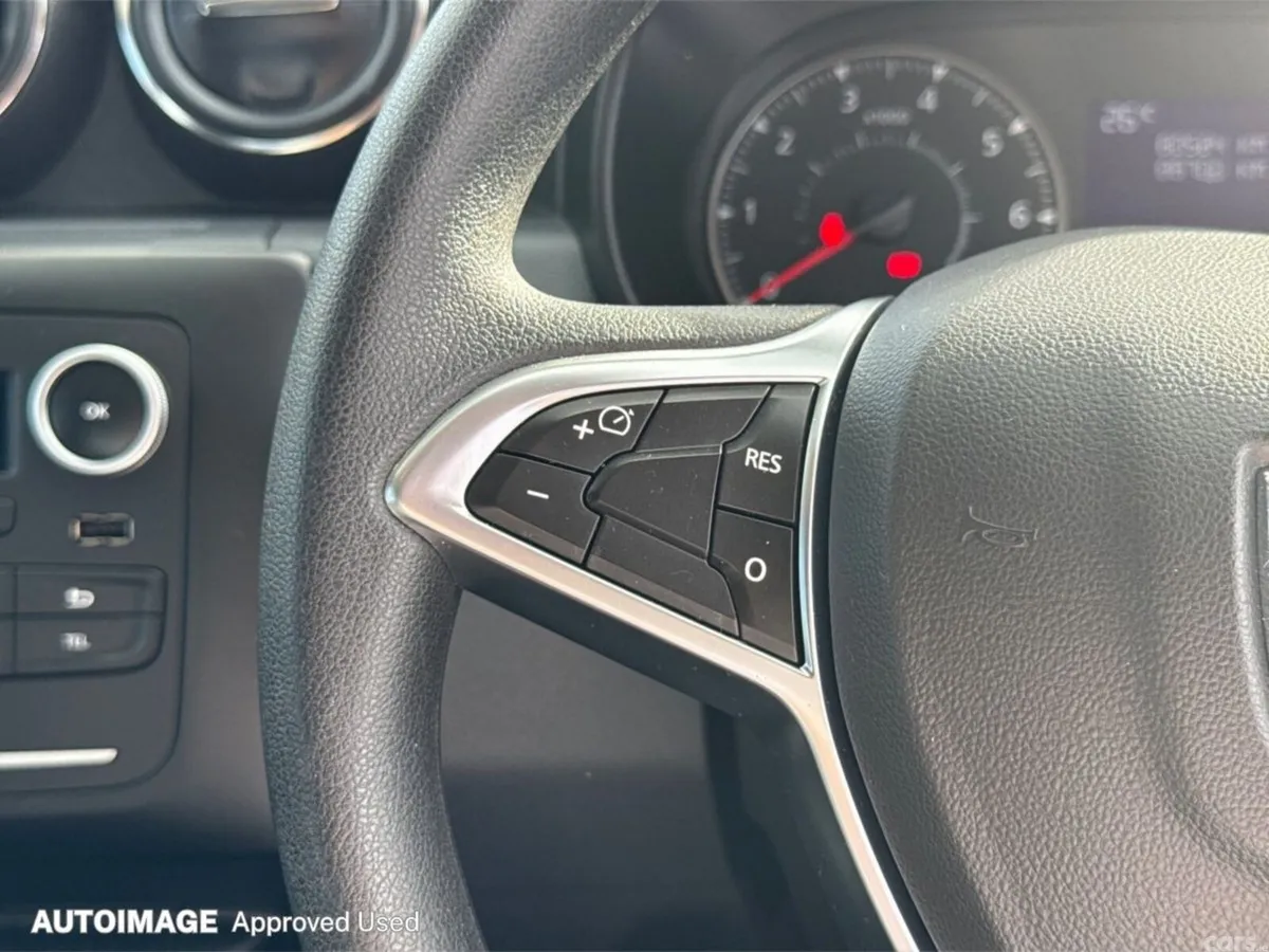 Dacia Duster SUV, Diesel, 2021, Red