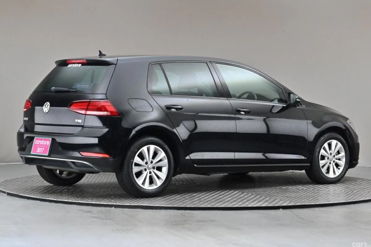 Volkswagen Golf Hatchback, Petrol, 2017, Black