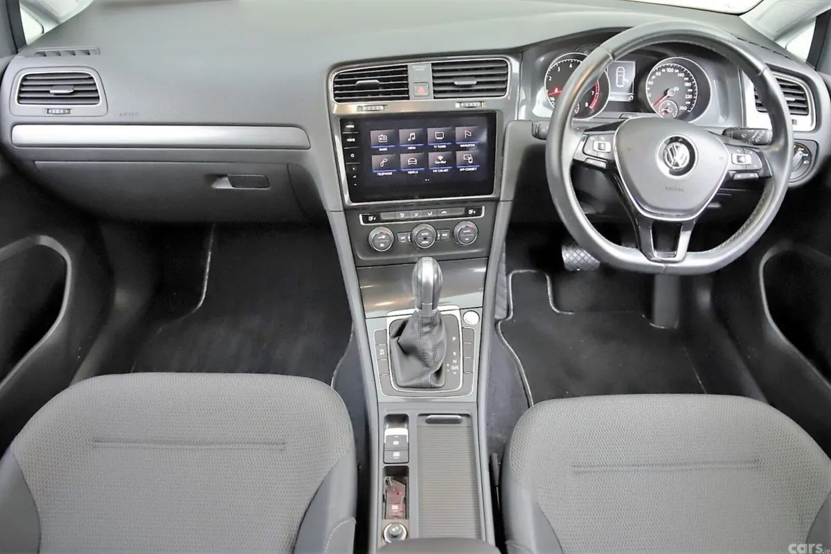 Volkswagen Golf Hatchback, Petrol, 2017, Black