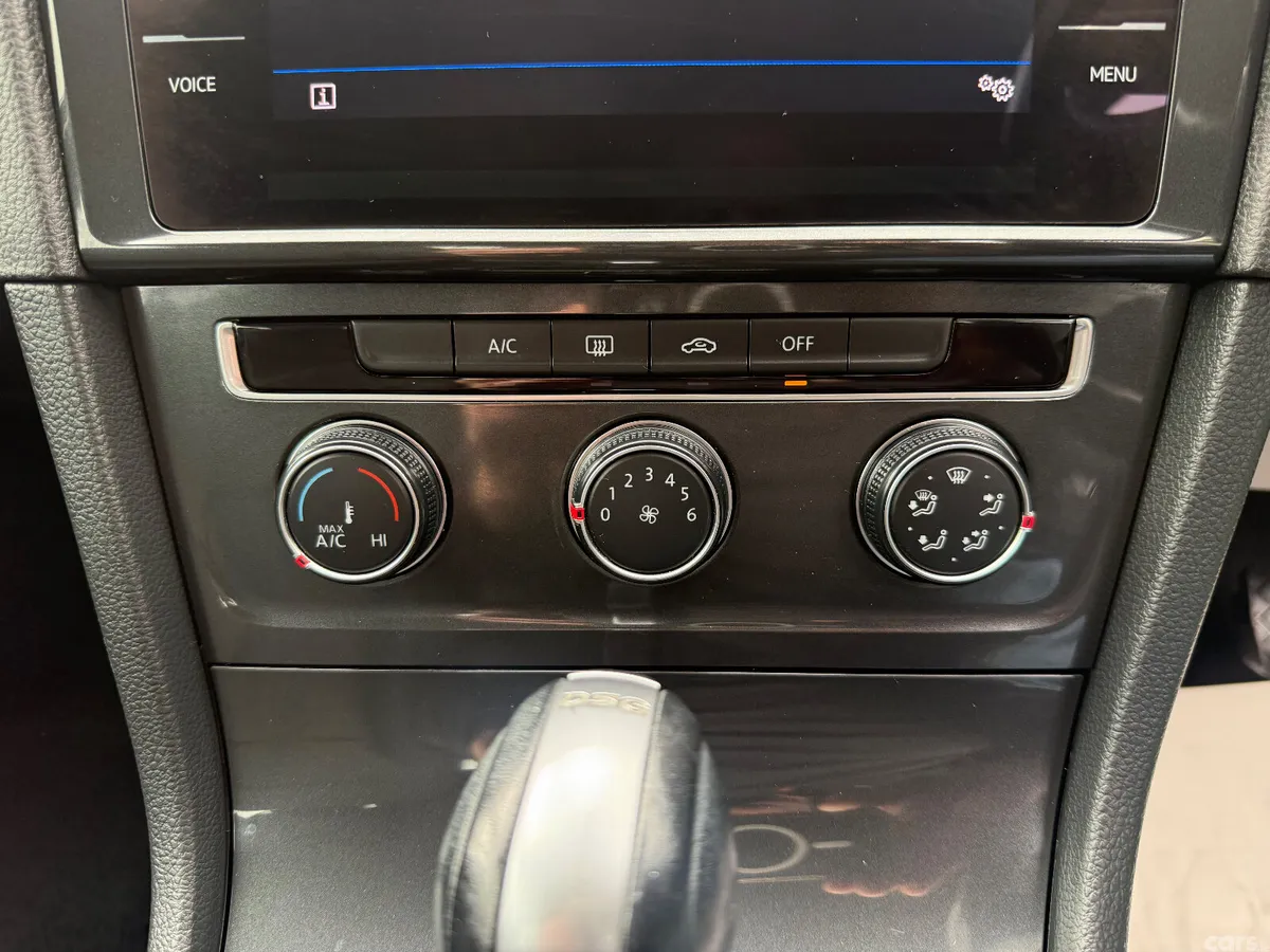 Volkswagen Golf Hatchback, Diesel, 2018, Grey