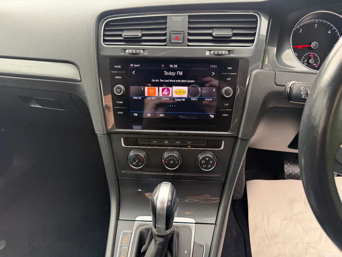 Volkswagen Golf Hatchback, Diesel, 2018, Grey