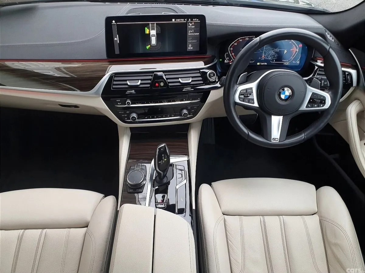 BMW 5-Series Estate, Diesel, 2023, Black