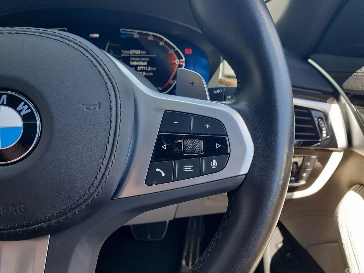 BMW 5-Series Estate, Diesel, 2023, Black