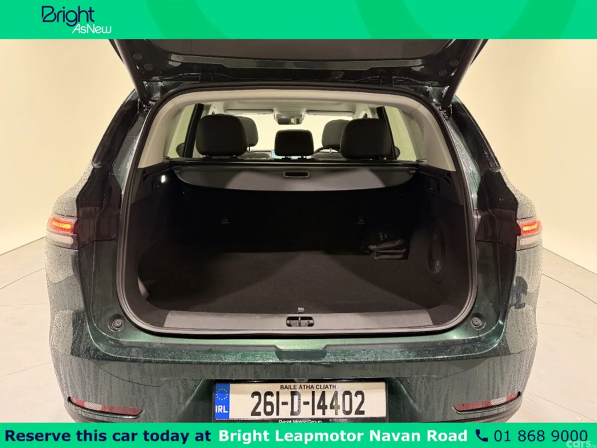 Leapmotor C10 Hatchback, Petrol Plug-in Hybrid, 2026, Green