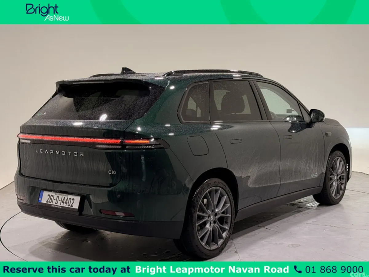 Leapmotor C10 Hatchback, Petrol Plug-in Hybrid, 2026, Green
