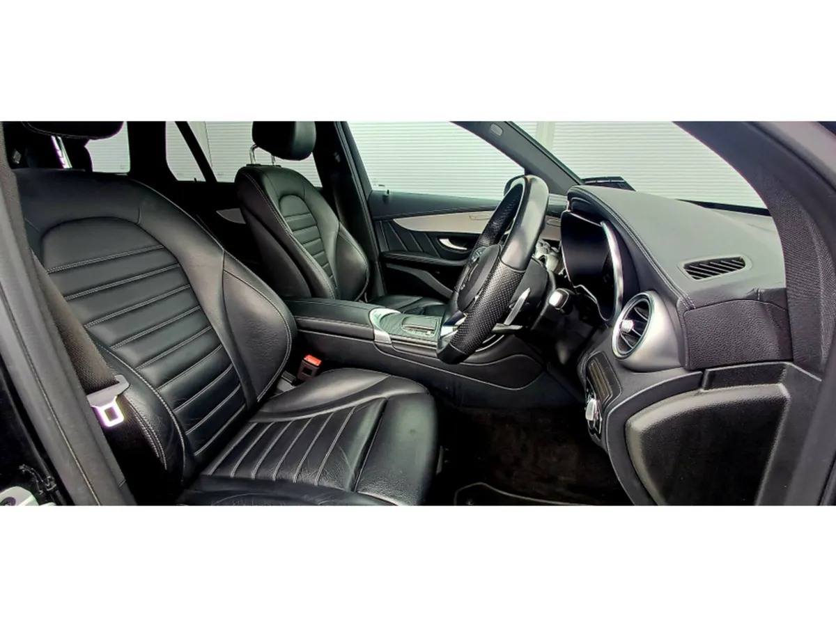 Mercedes-Benz GLC SUV, Diesel Plug-in Hybrid, 2022, Black