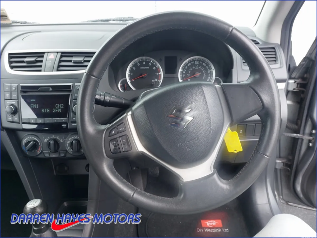 Suzuki Swift Hatchback, Petrol, 2011, Grey