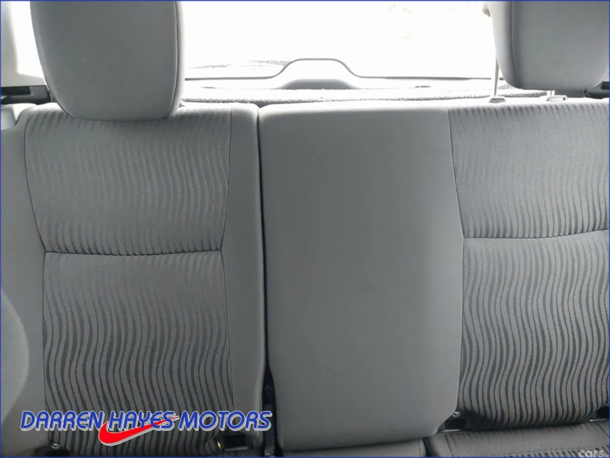 Suzuki Swift Hatchback, Petrol, 2011, Grey