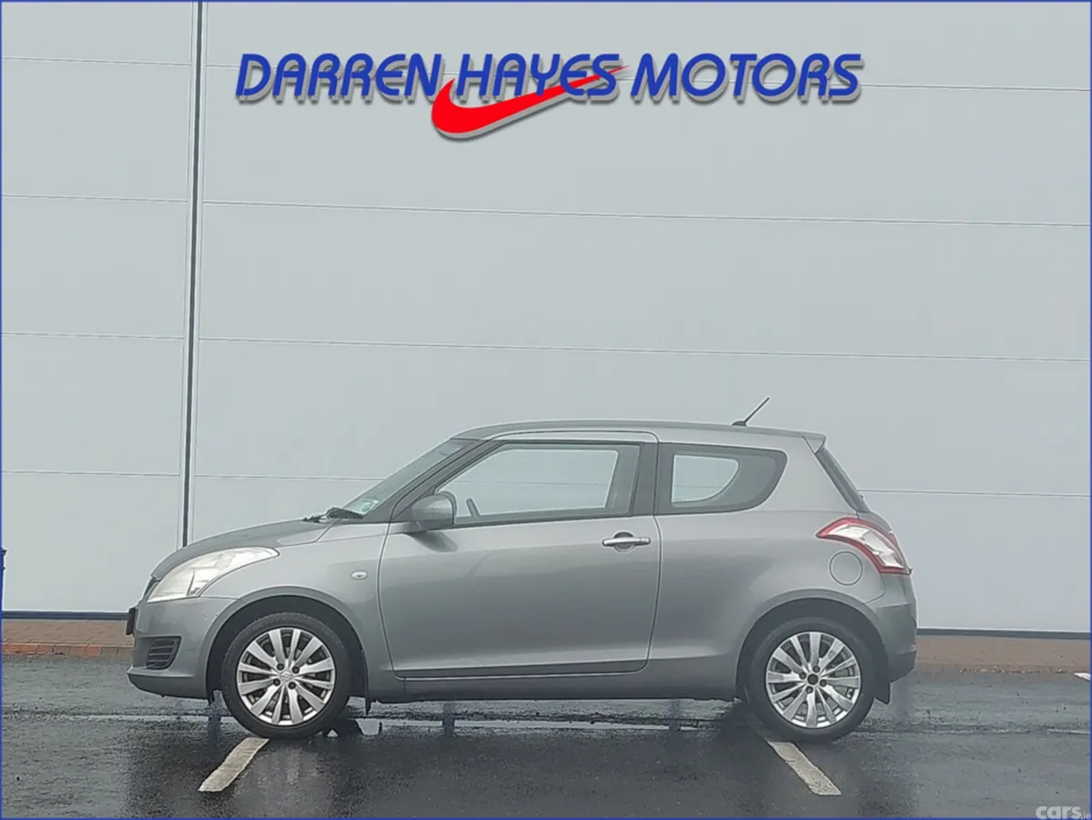 Suzuki Swift Hatchback, Petrol, 2011, Grey