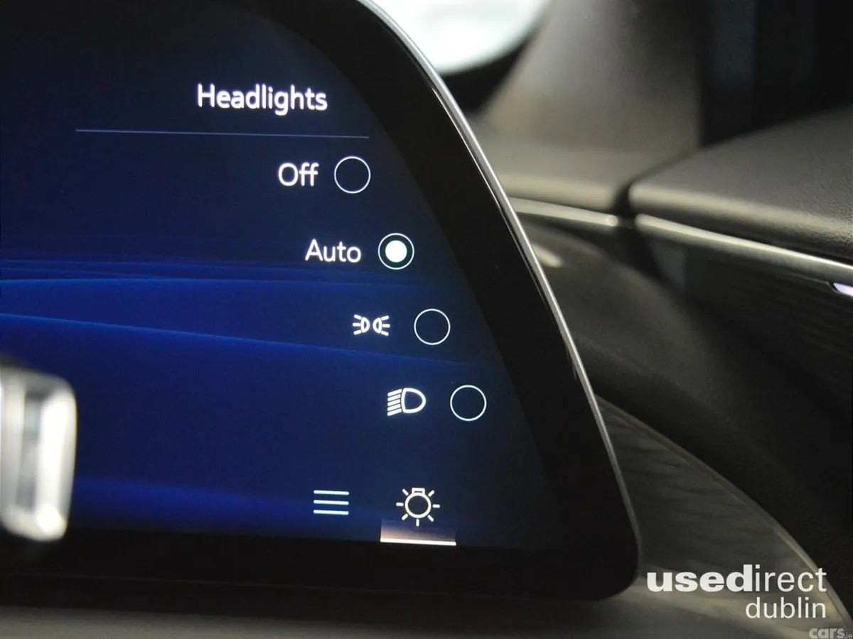 Cadillac Lyriq SUV, Electric, 2025, Grey