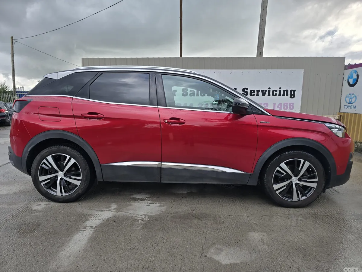 Peugeot 3008 MPV, Diesel, 2020, Red