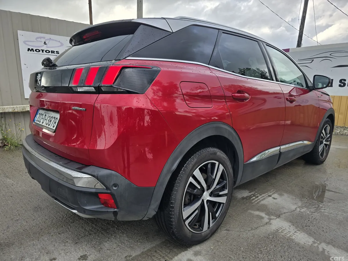 Peugeot 3008 MPV, Diesel, 2020, Red