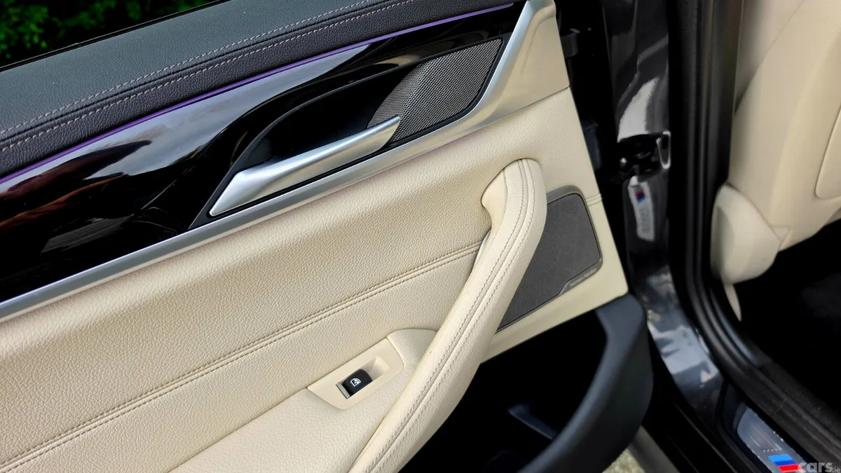 BMW 5-Series Saloon, Petrol Plug-in Hybrid, 2020, Grey
