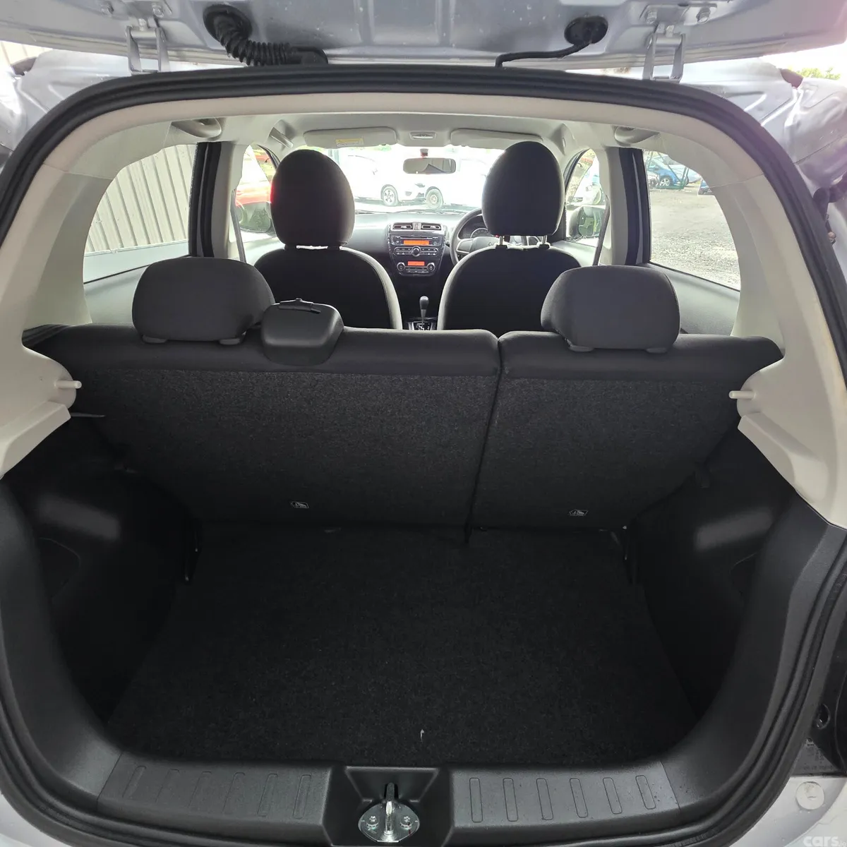 Mitsubishi Mirage Hatchback, Petrol, 2015, Silver