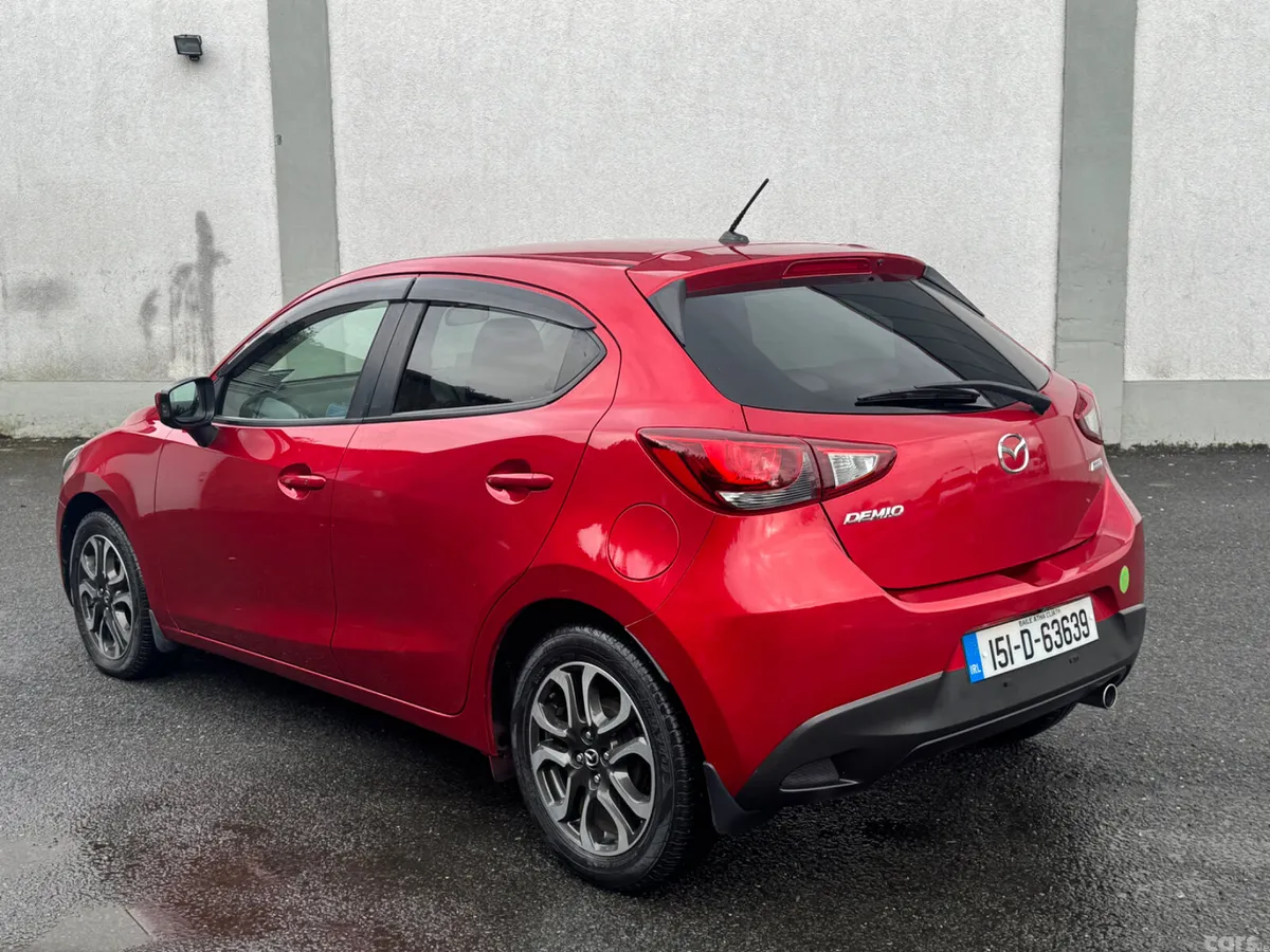 Mazda Demio MPV, Diesel, 2015, Red