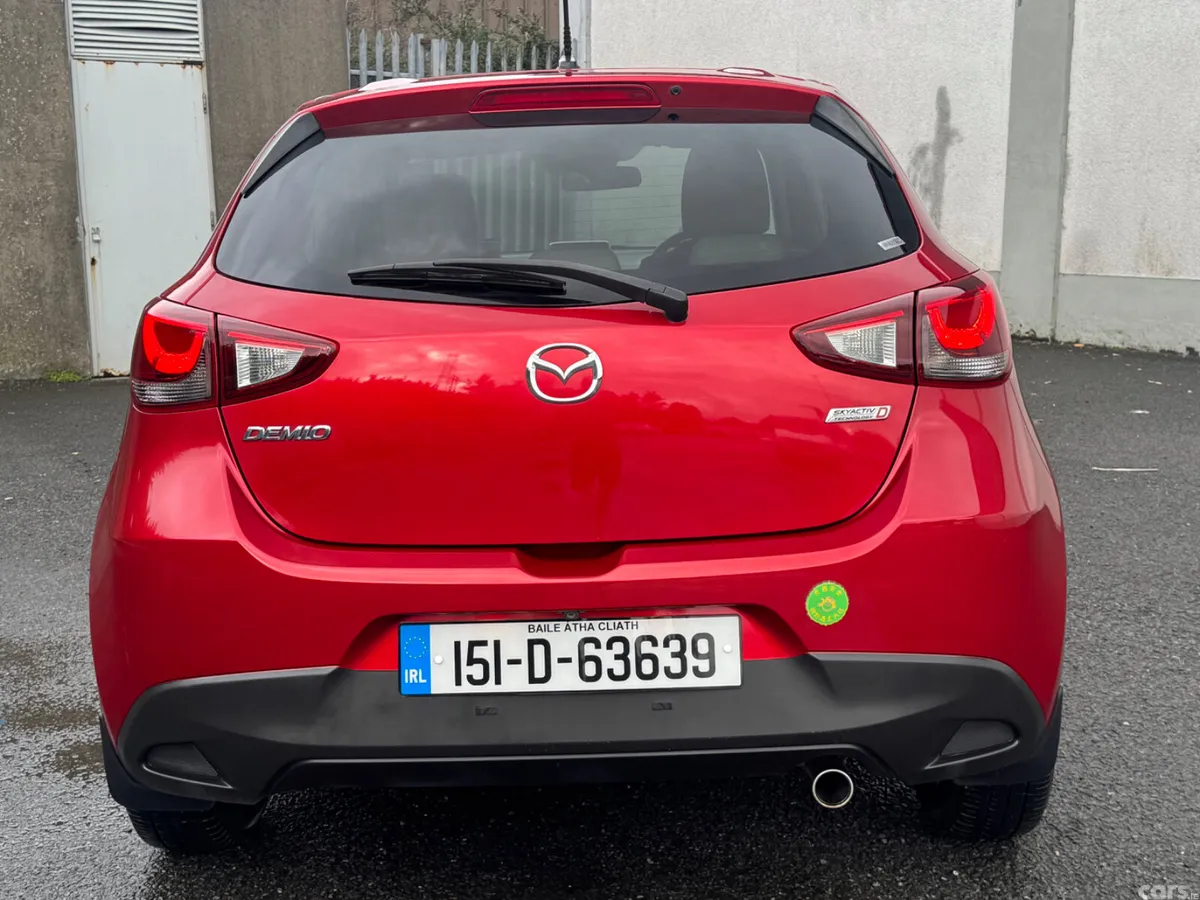 Mazda Demio MPV, Diesel, 2015, Red